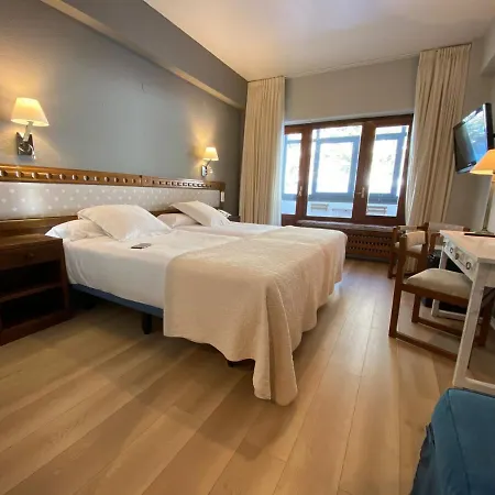 Hotel Edelweiss