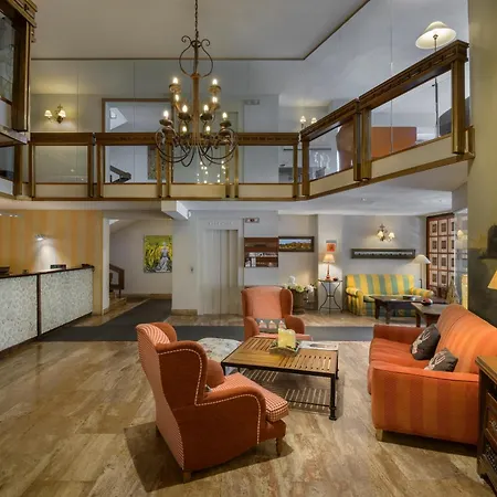Edelweiss Hotel 3*