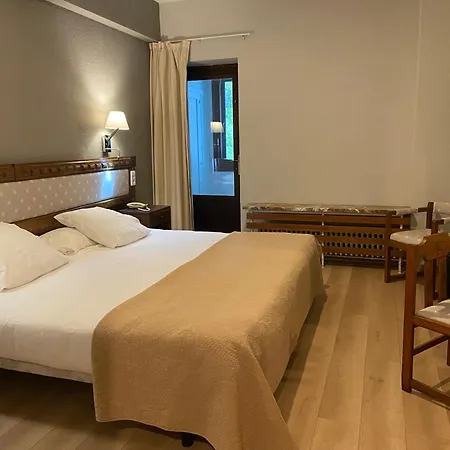 Hotel Edelweiss 3*